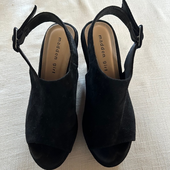 MADDEN GIRL FAUX SUEDE WEDGE SANDALS SHOES LADIES SIZE 8 38 - Picture 3 of 4